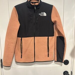 The North Face Full Zip Polartec Jacket Almond Butter Youth/Teen XL (14/16)